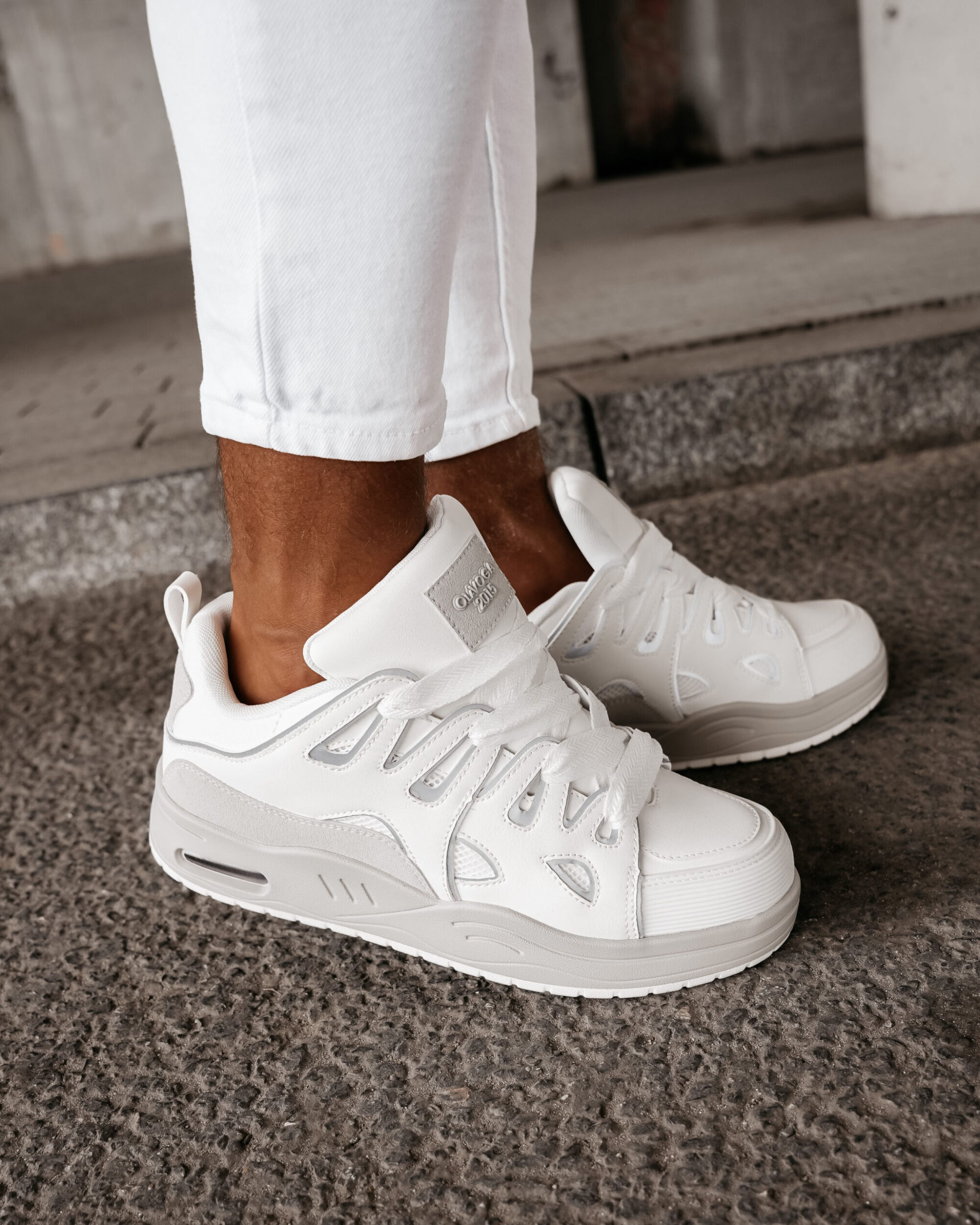 Buty męskie AUTHENTIC 2025 Białe