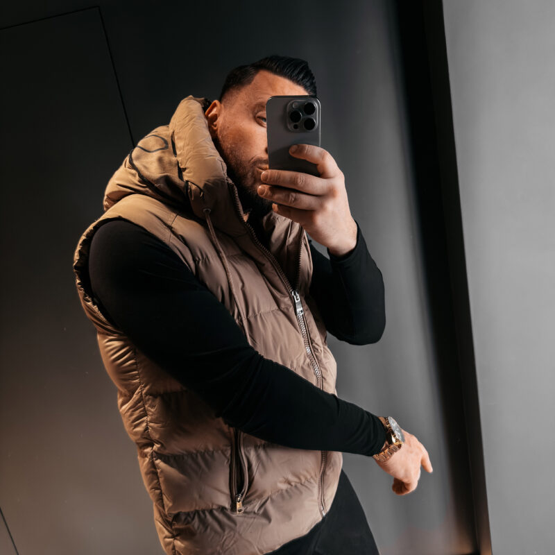 bezrękawnik TAER 559 Bezrękawnik męski TAER 2026 Beżowy