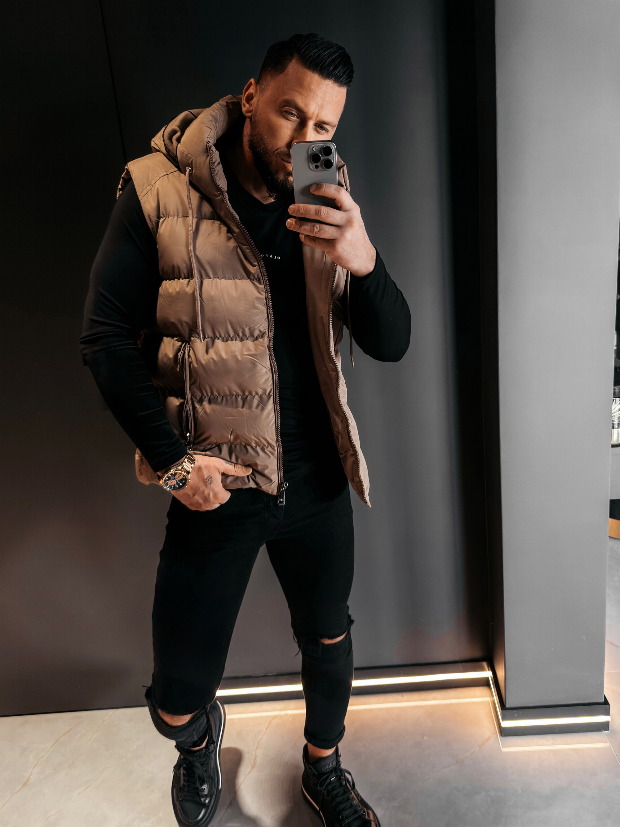 bezrękawnik TAER 560 Bezrękawnik męski TAER 2026 Beżowy