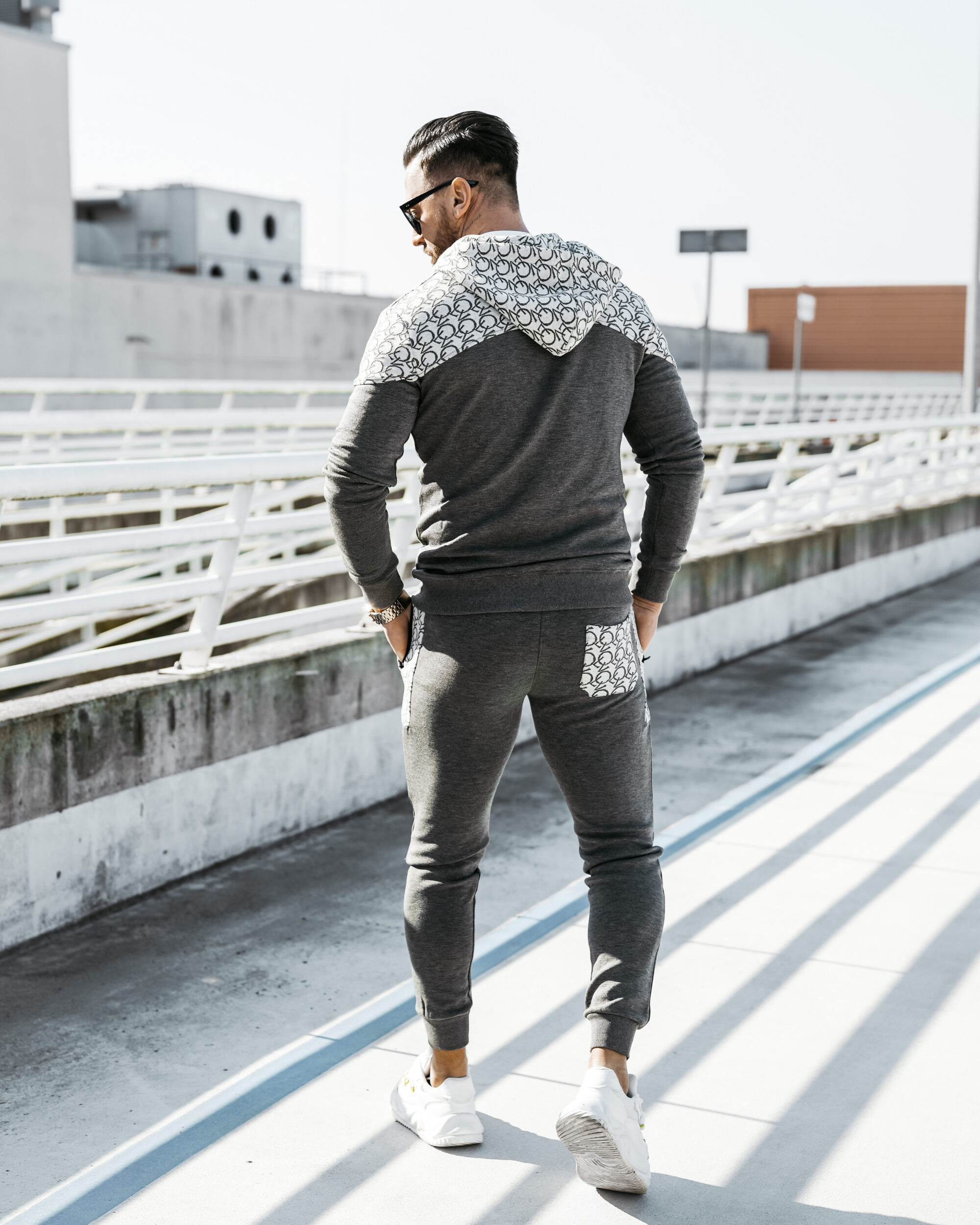 Komplet męski GRAVITY 2026 Szary