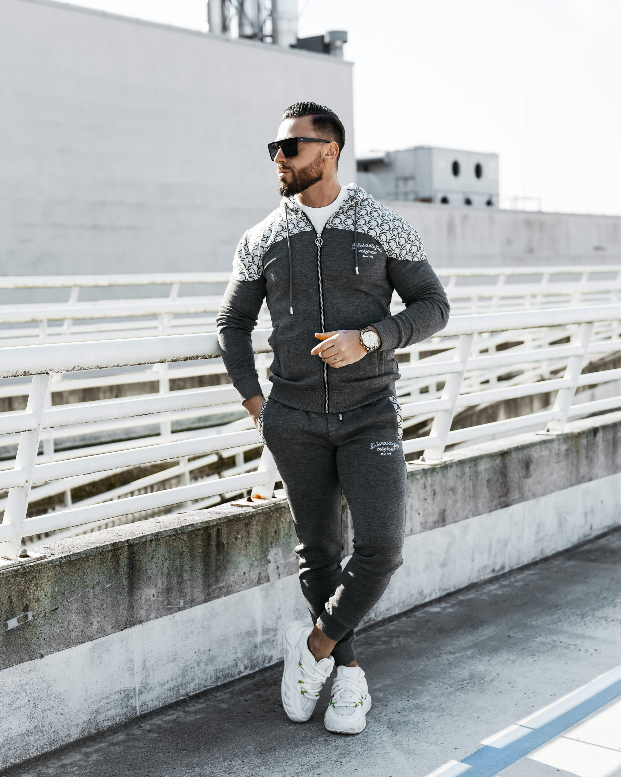 Komplet męski GRAVITY 2026 Szary