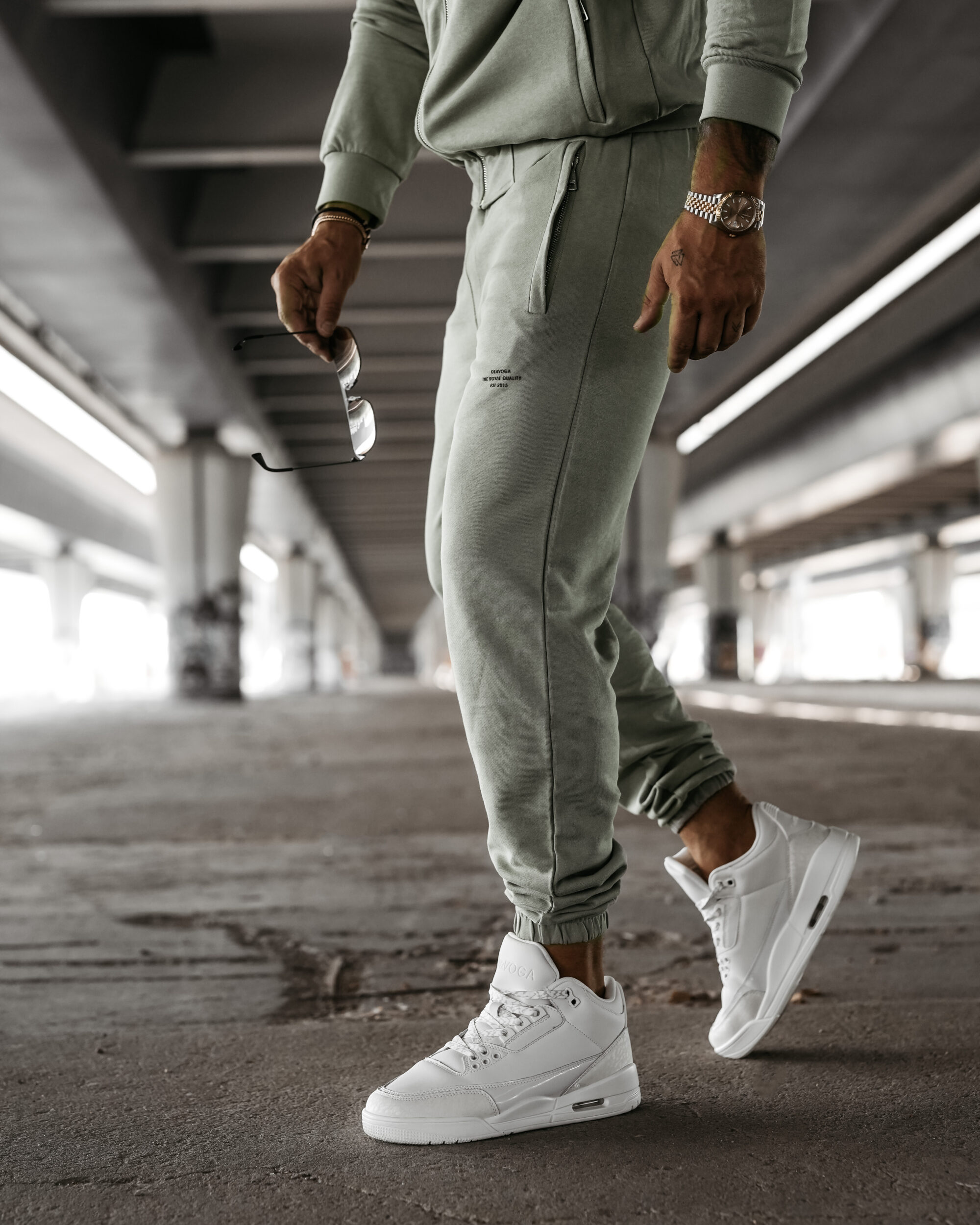 spodnie LEOTO PANTS 158 Spodnie męskie LEOTO PANTS 2026 Oliwkowe