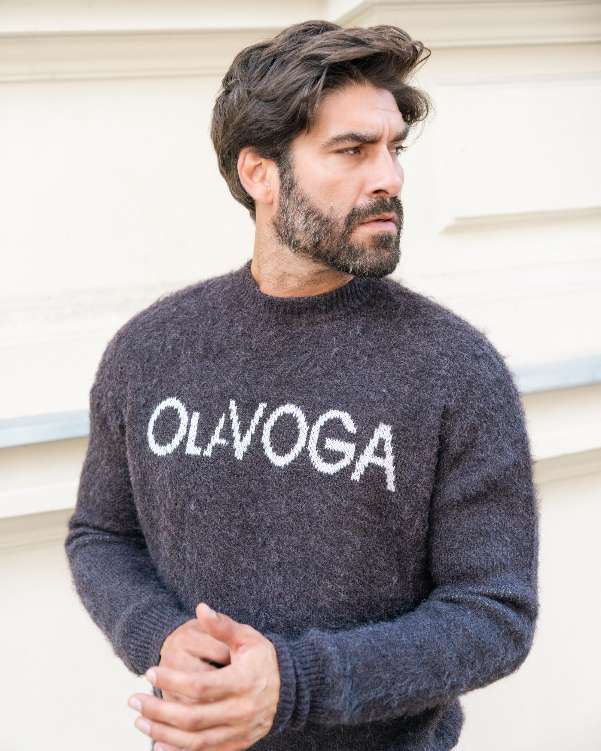 sweter VILA MEN 219 Sweter męski VILA MEN 2026 Brązowy