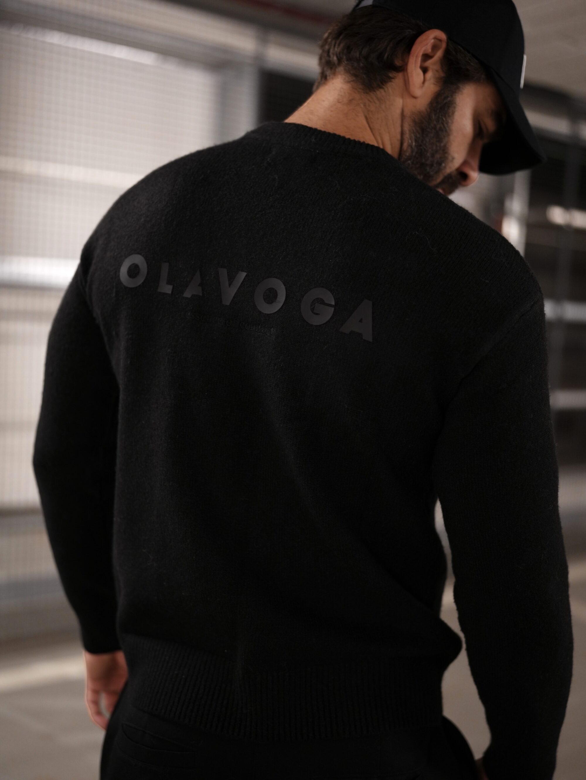 sweter CAIRO 135 Sweter męski CAIRO 2026 Czarny